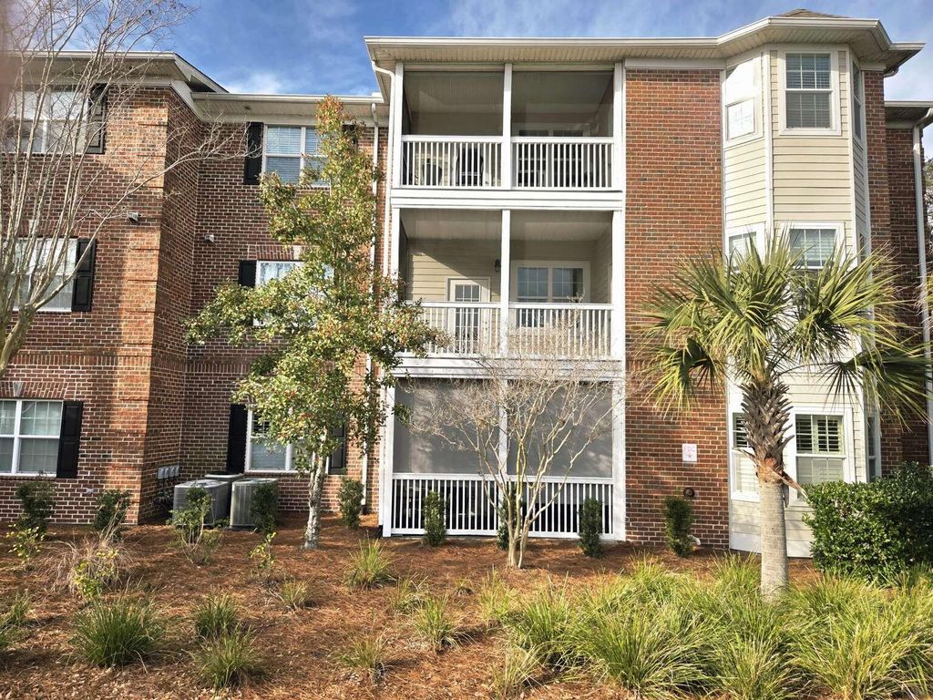 Photo of 1585 Cambridge Lakes Drive #207e, Mount Pleasant, SC 29464 (MLS # 26003210)