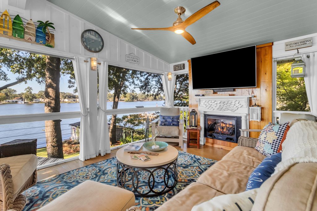 Photo of 1204 Joyner Drive, Summerton, SC 29148 (MLS # 25028756)