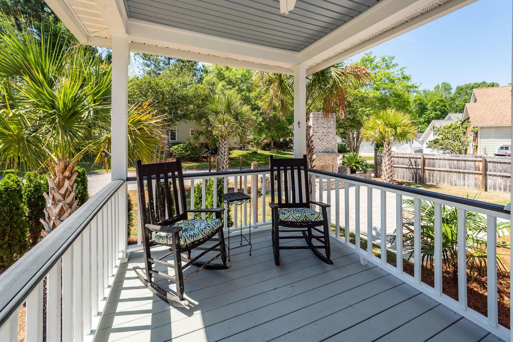 Photo of 2001 Baltusrol Court, Summerville, SC 29483 (MLS # 26007059)