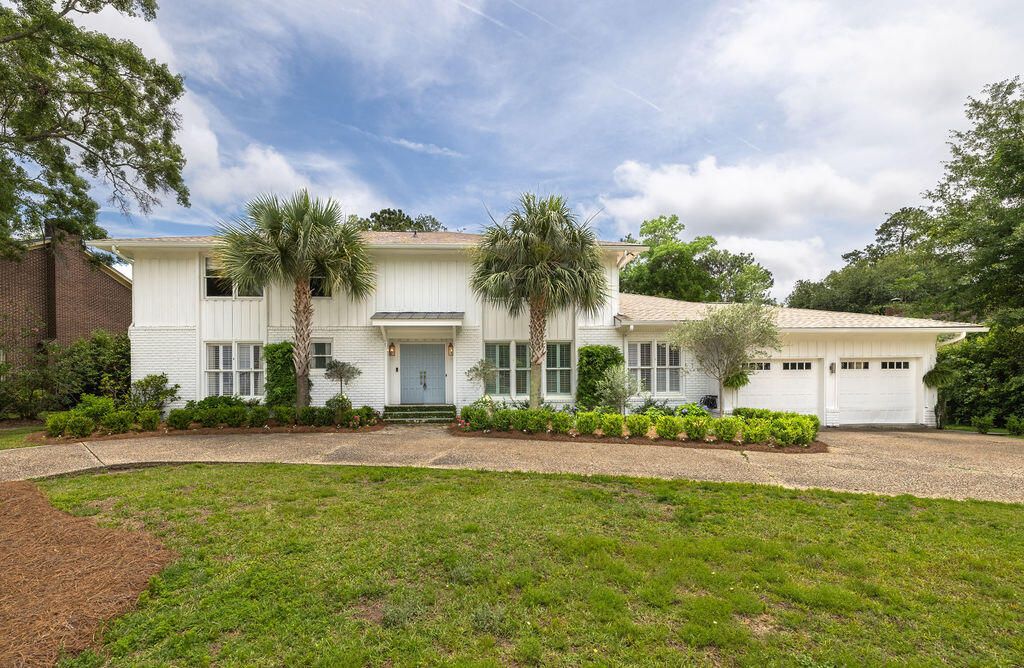Photo of 37 Fort Royal Avenue, Charleston, SC 29407 (MLS # 25025310)