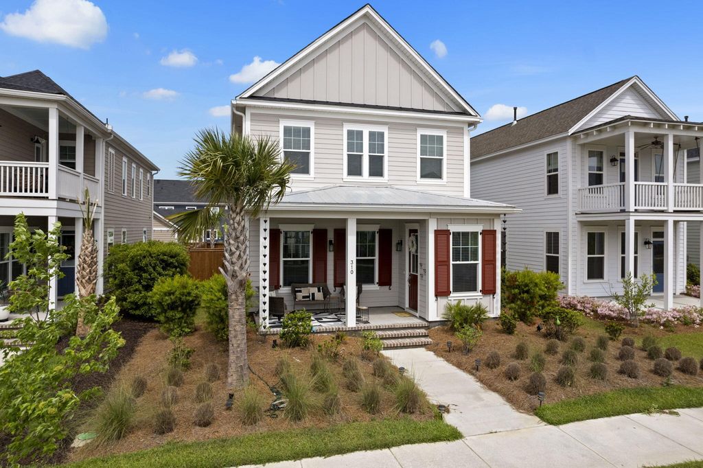 Photo of 310 Eclipse Street, Summerville, SC 29486 (MLS # 26009938)