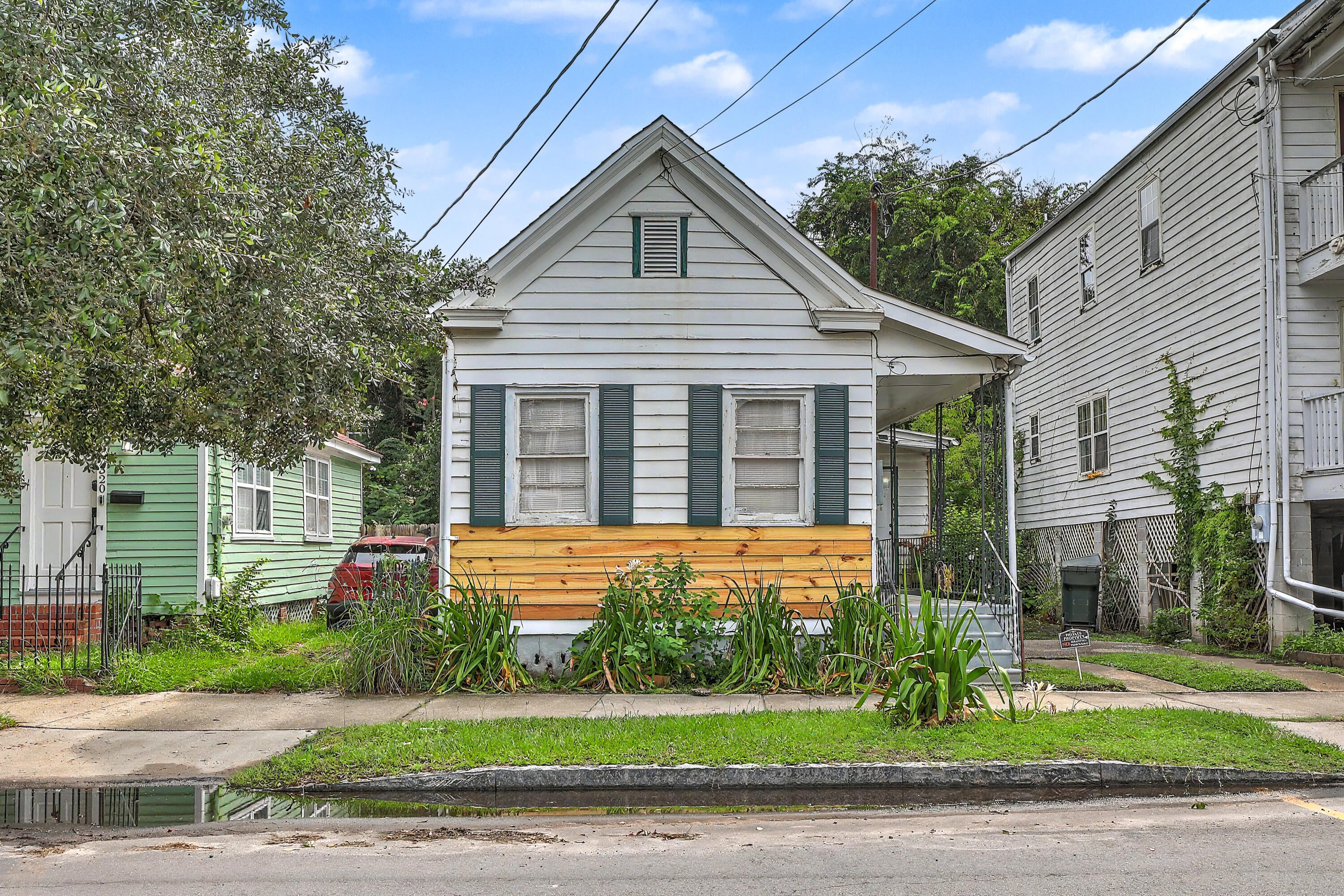 318 Ashley Avenue