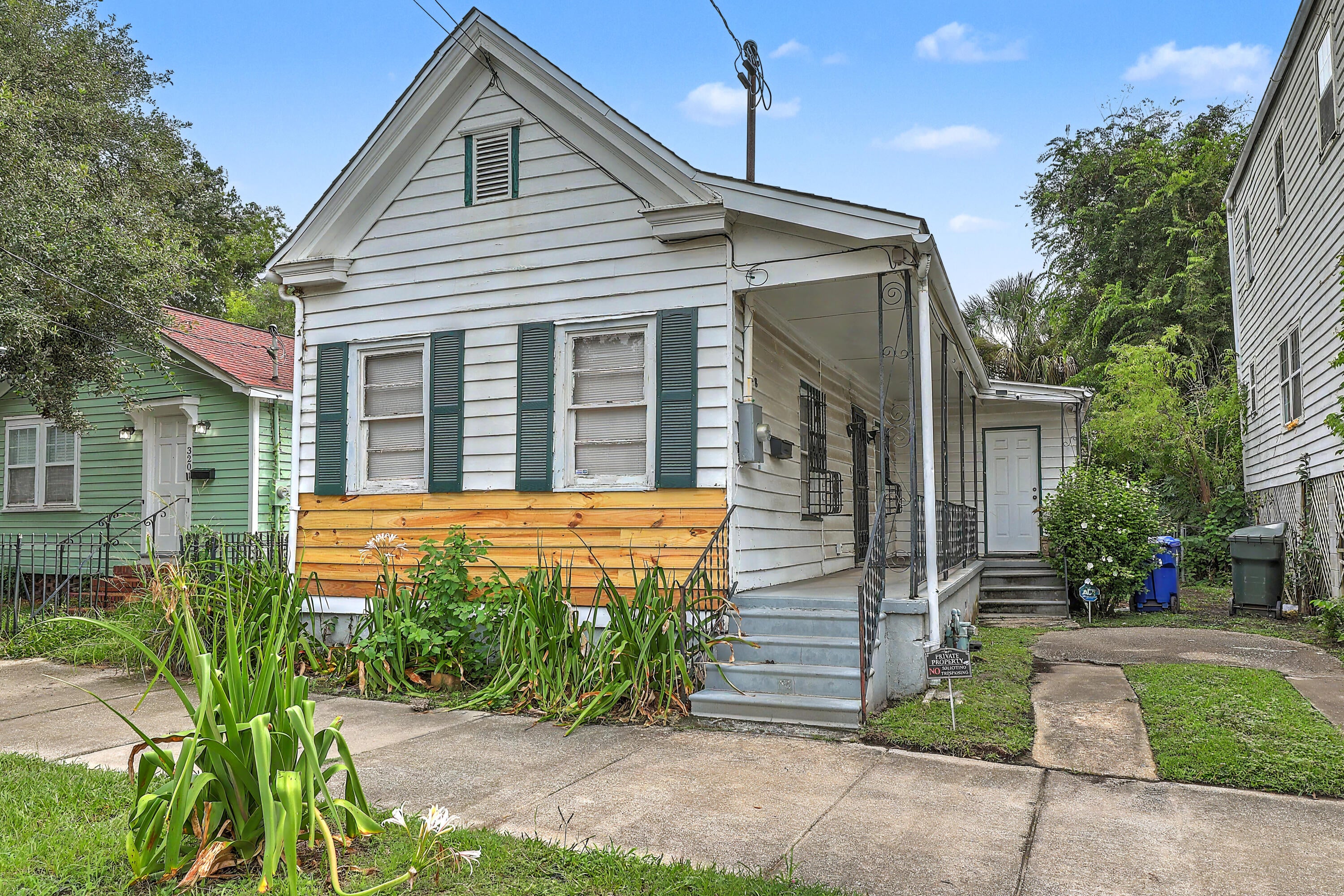 318 Ashley Avenue