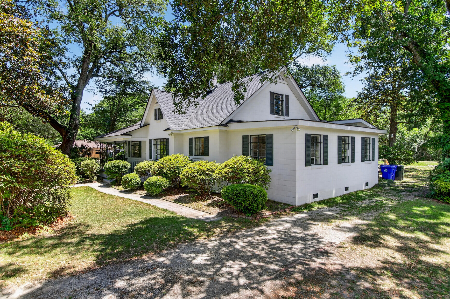 1663 Pinckney Park Drive