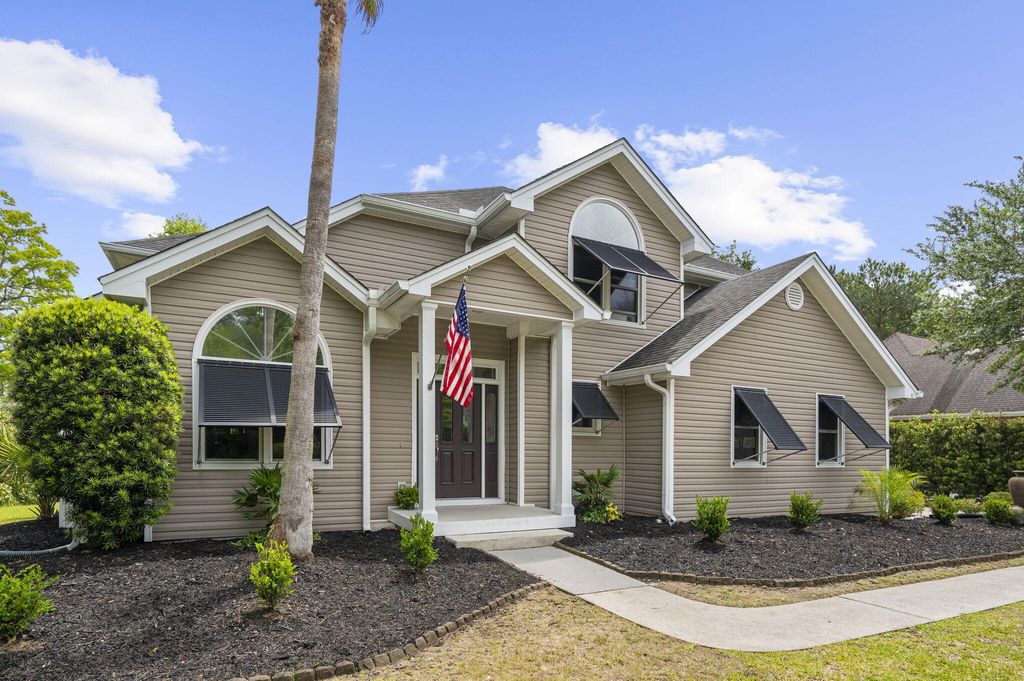 Photo of 516 Rice Planters Drive, Mount Pleasant, SC 29464 (MLS # 26012476)