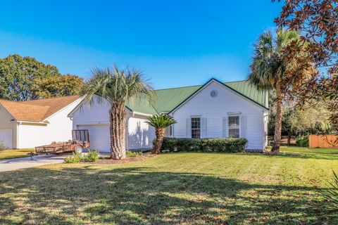 434 S Piazza Court Mount Pleasant SC 29464