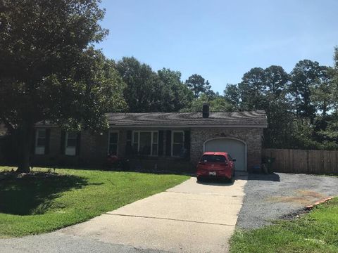 215 Pinewood Drive Summerville SC 29483