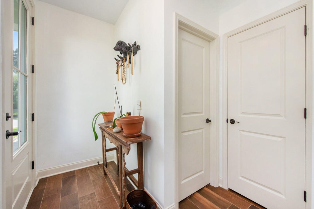 Photo of 1470 Red Tide Road, Mount Pleasant, SC 29466 (MLS # 26029021)