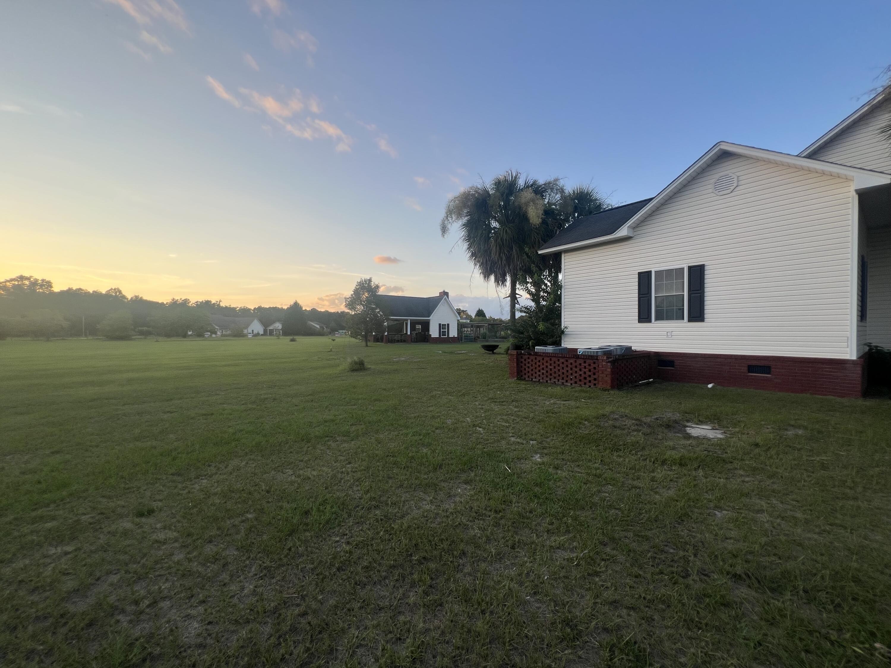 195 Sandy Springs Circle
