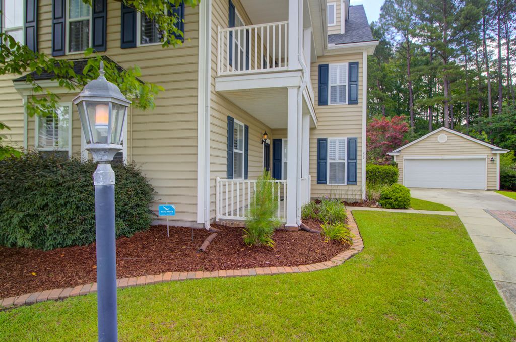 Photo of 222 Cameron Street, Summerville, SC 29486 (MLS # 26015272)