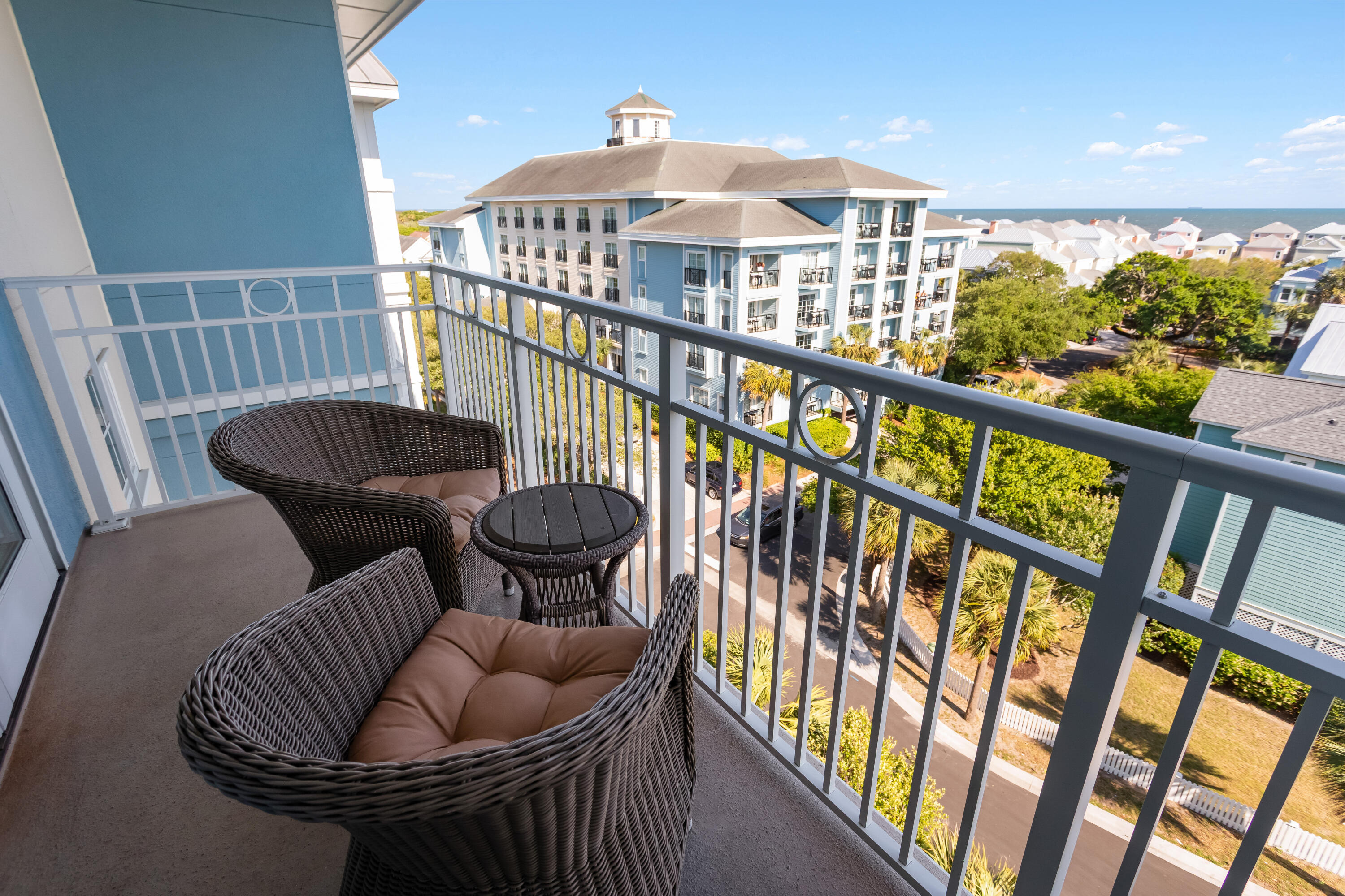 5802 Palmetto Drive B-521/519
