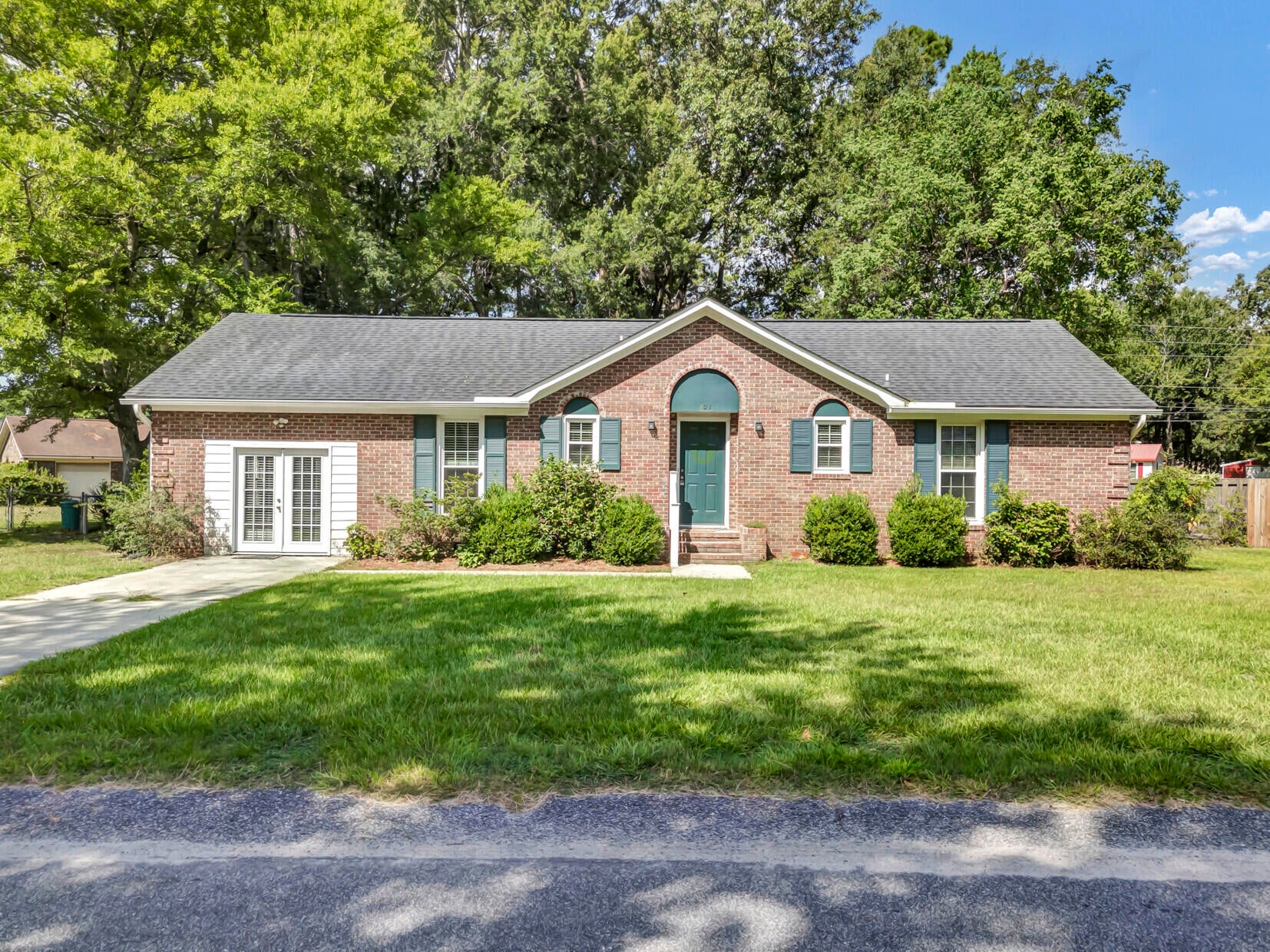 102 Mary Ann Drive, Summerville, SC, 29483