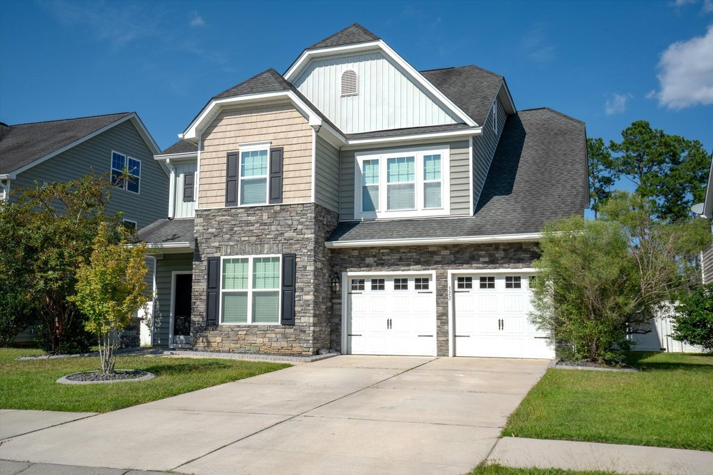 Photo of 322 Bracken Fern Road, Moncks Corner, SC 29461 (MLS # 25025270)