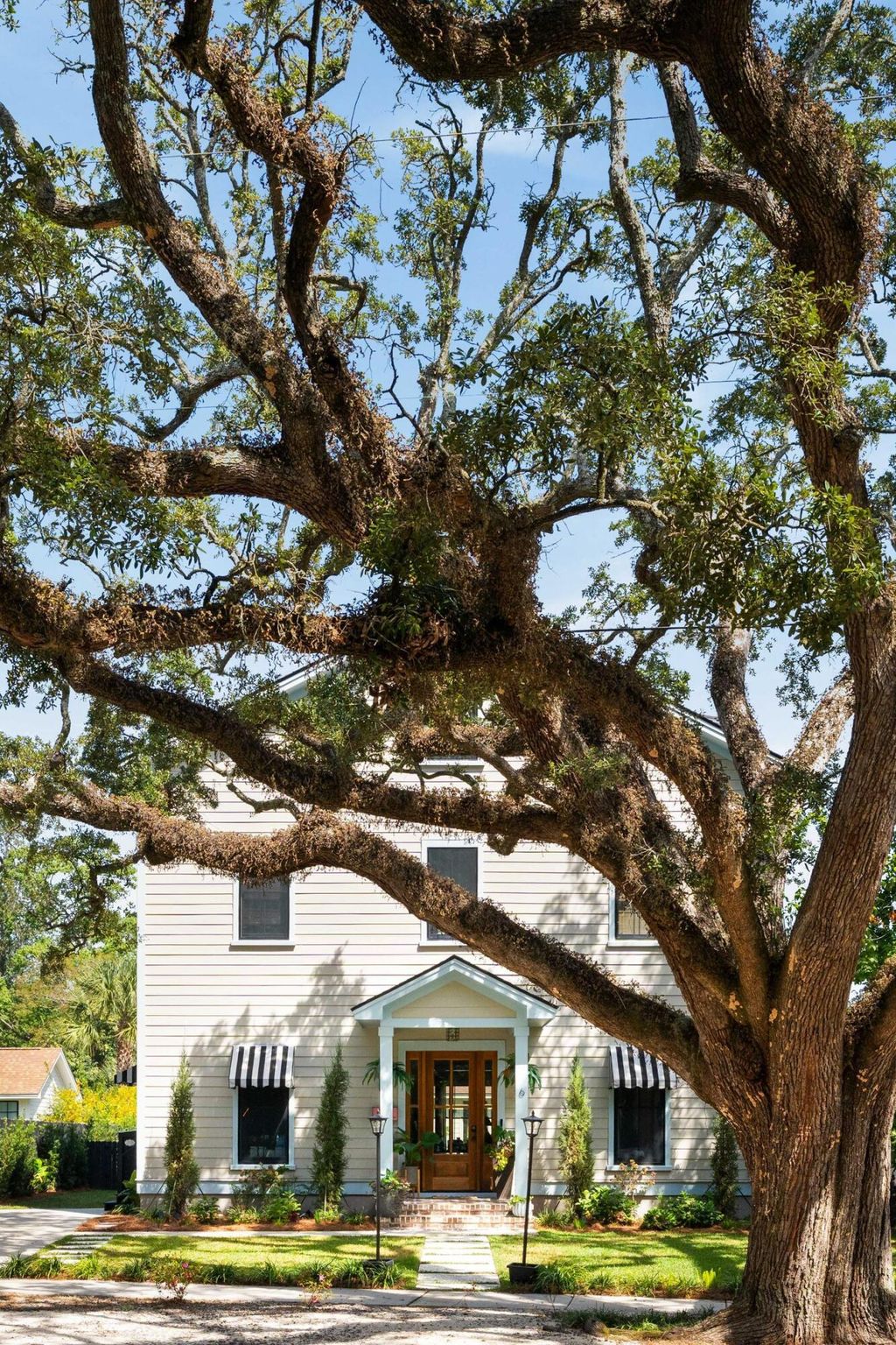 Photo of 6 Stocker Drive, Charleston, SC 29407 (MLS # 26005724)