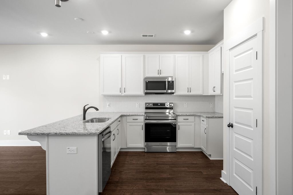 Photo of 308 Bremerton Drive, Goose Creek, SC 29445 (MLS # 25029260)