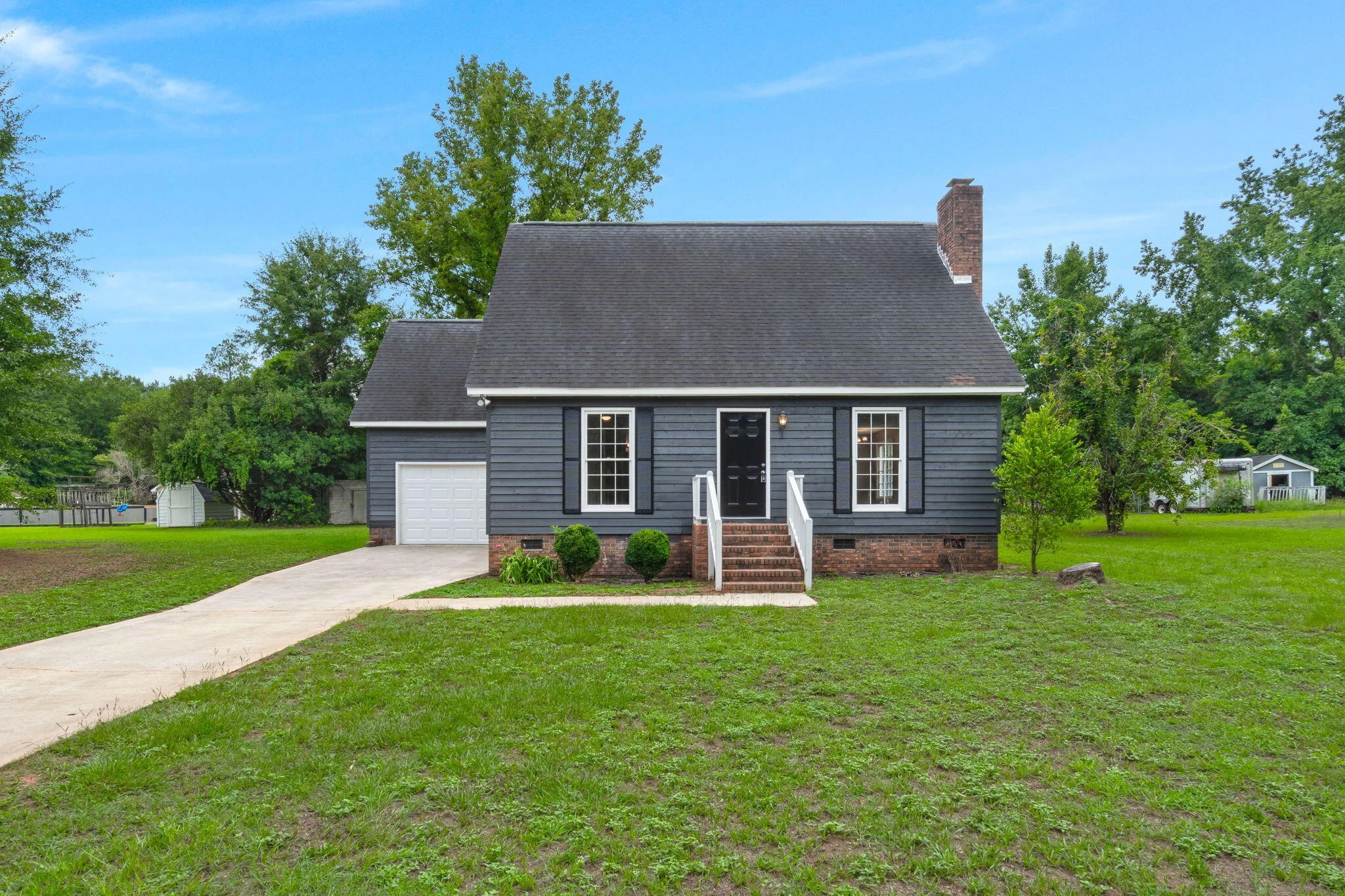 105 Dragonfly Court