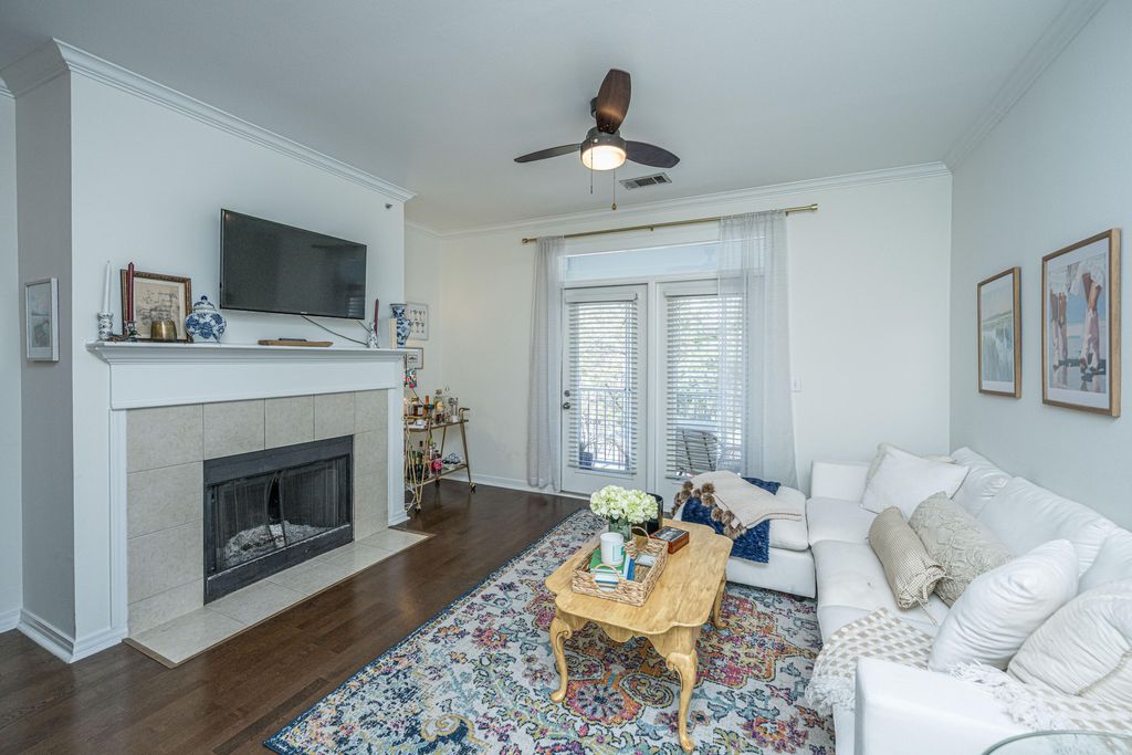 Photo of 130 River Landing Drive #9320, Charleston, SC 29492 (MLS # 26015211)