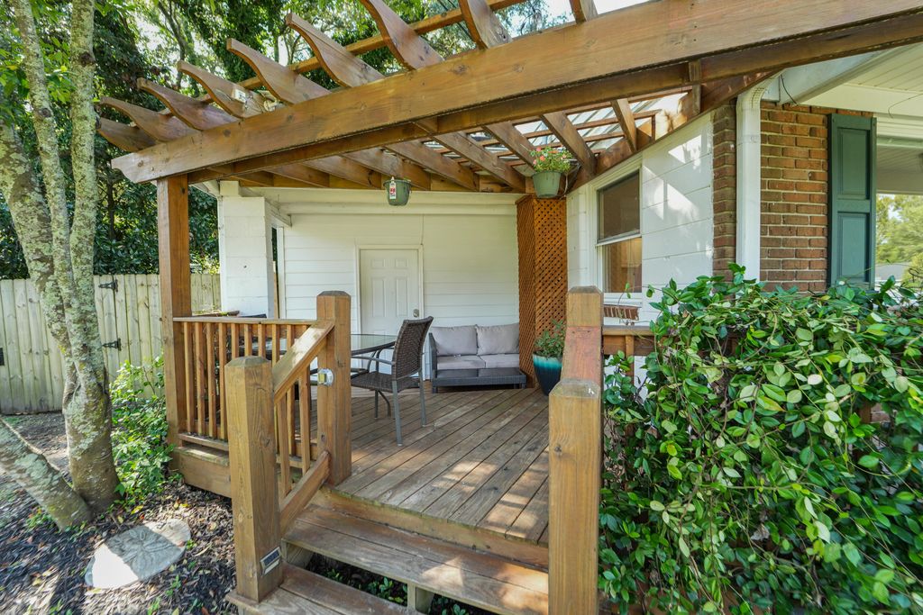 Photo of 1749 Lady Ashley Street, Charleston, SC 29412 (MLS # 26004276)