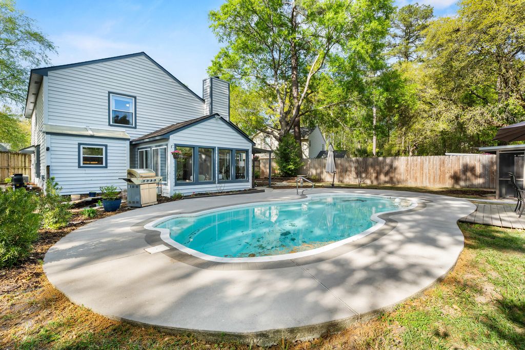 Photo of 102 Tea Olive Court, Summerville, SC 29485 (MLS # 26009213)