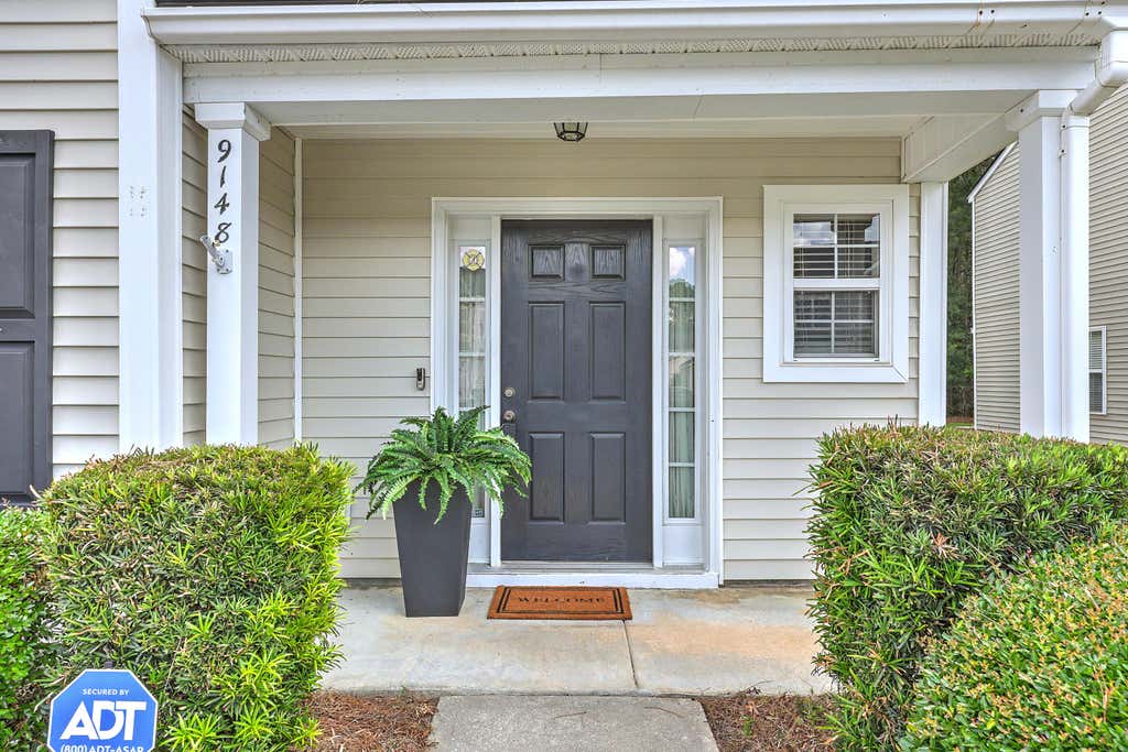 Photo of 9148 Maple Grove Drive, Summerville, SC 29485 (MLS # 26017236)
