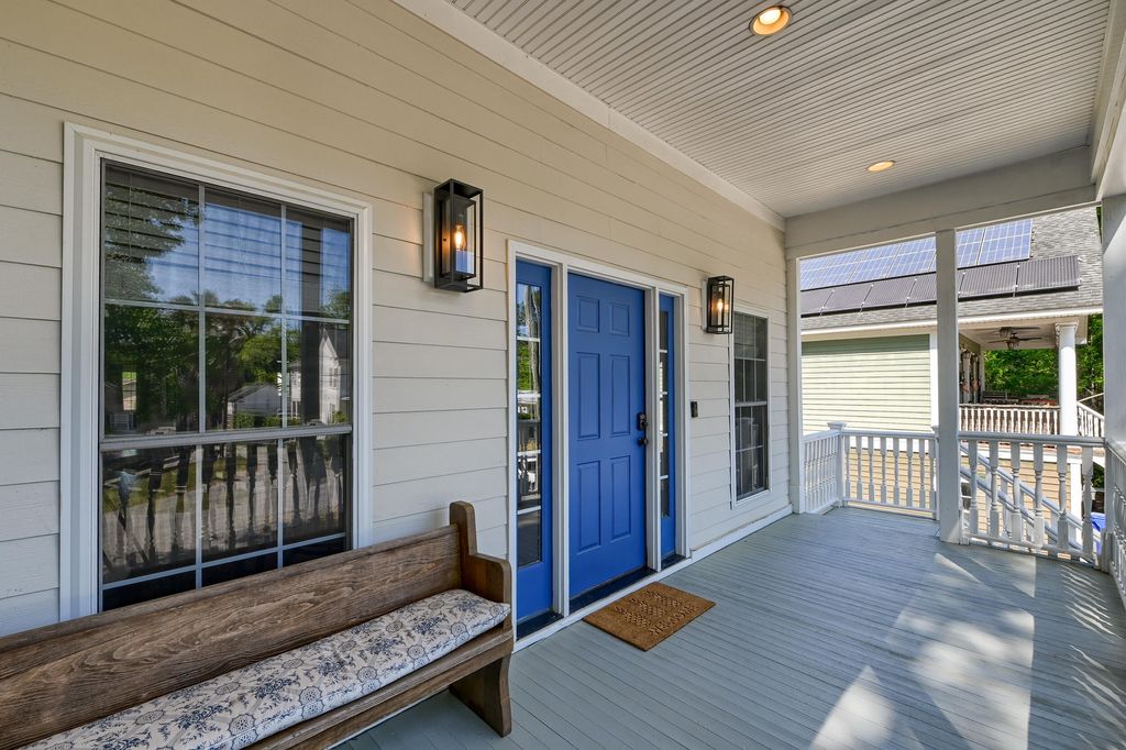 Photo of 731 York Street, Mount Pleasant, SC 29464 (MLS # 26011550)