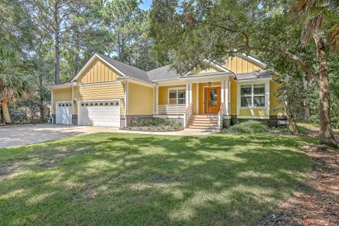 Photo of 3723 Saint Ellens Drive, Mount Pleasant, SC 29466 (MLS # 25023202)