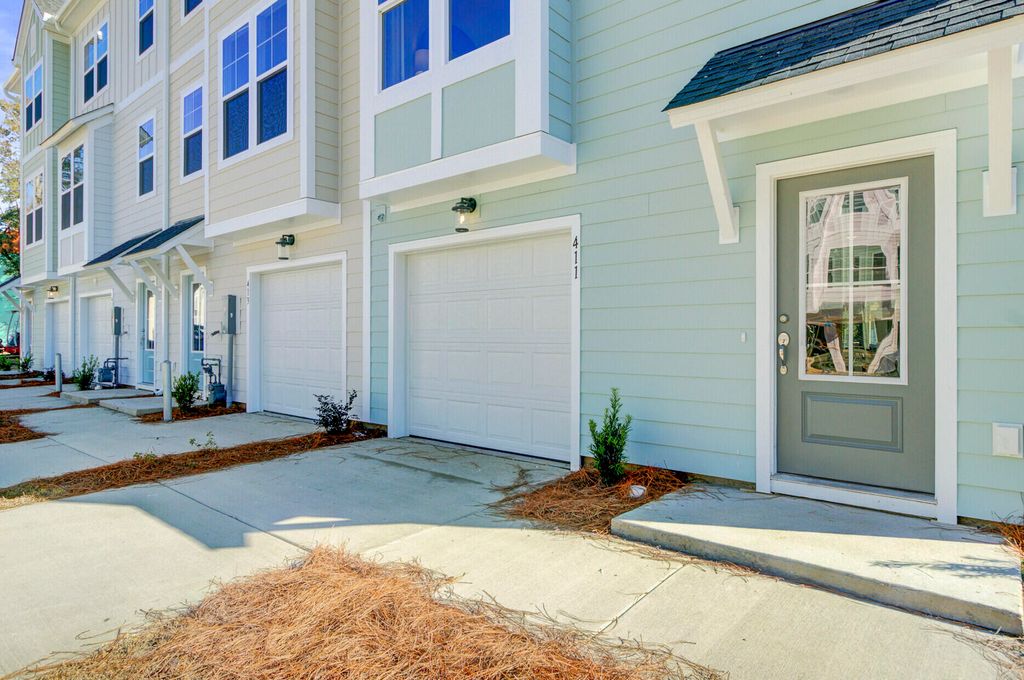 Photo of 435 Caledon Court, Johns Island, SC 29455 (MLS # 26001080)