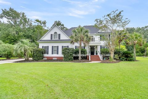 A home in Mount Pleasant