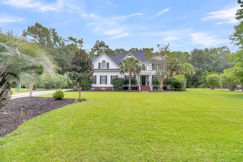 A home in Mount Pleasant