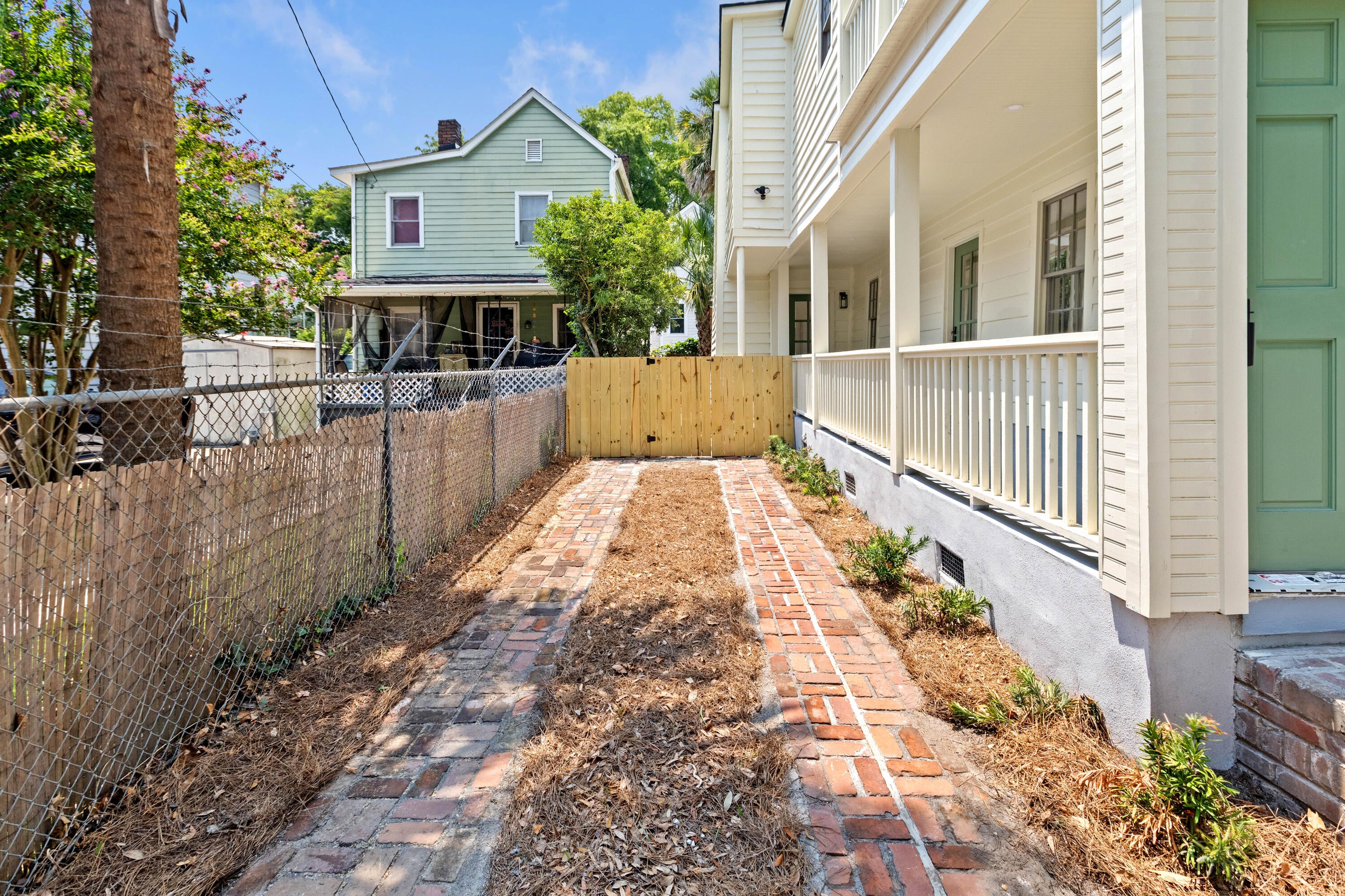 67 Drake Street