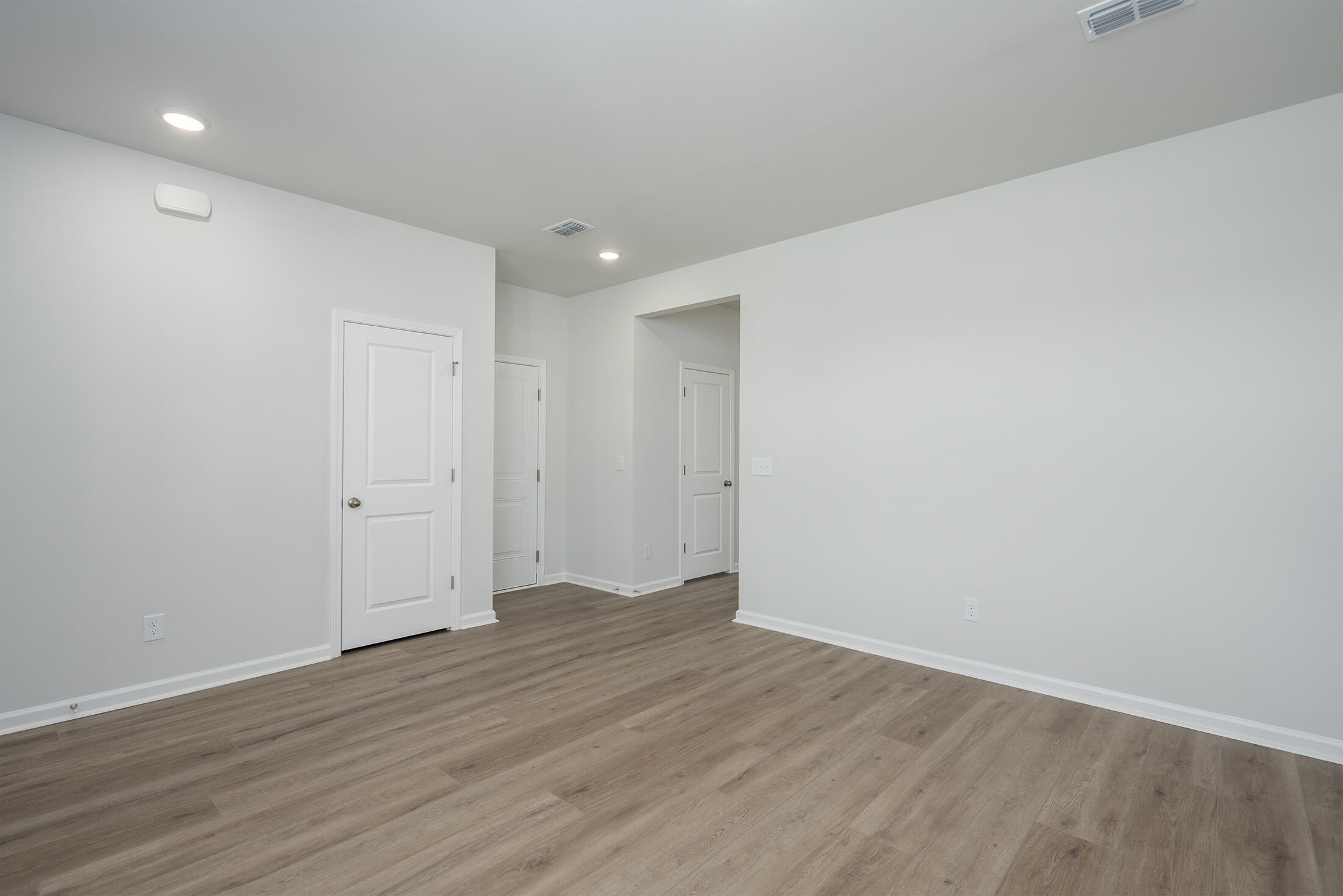 737 Meadowbrook Lane