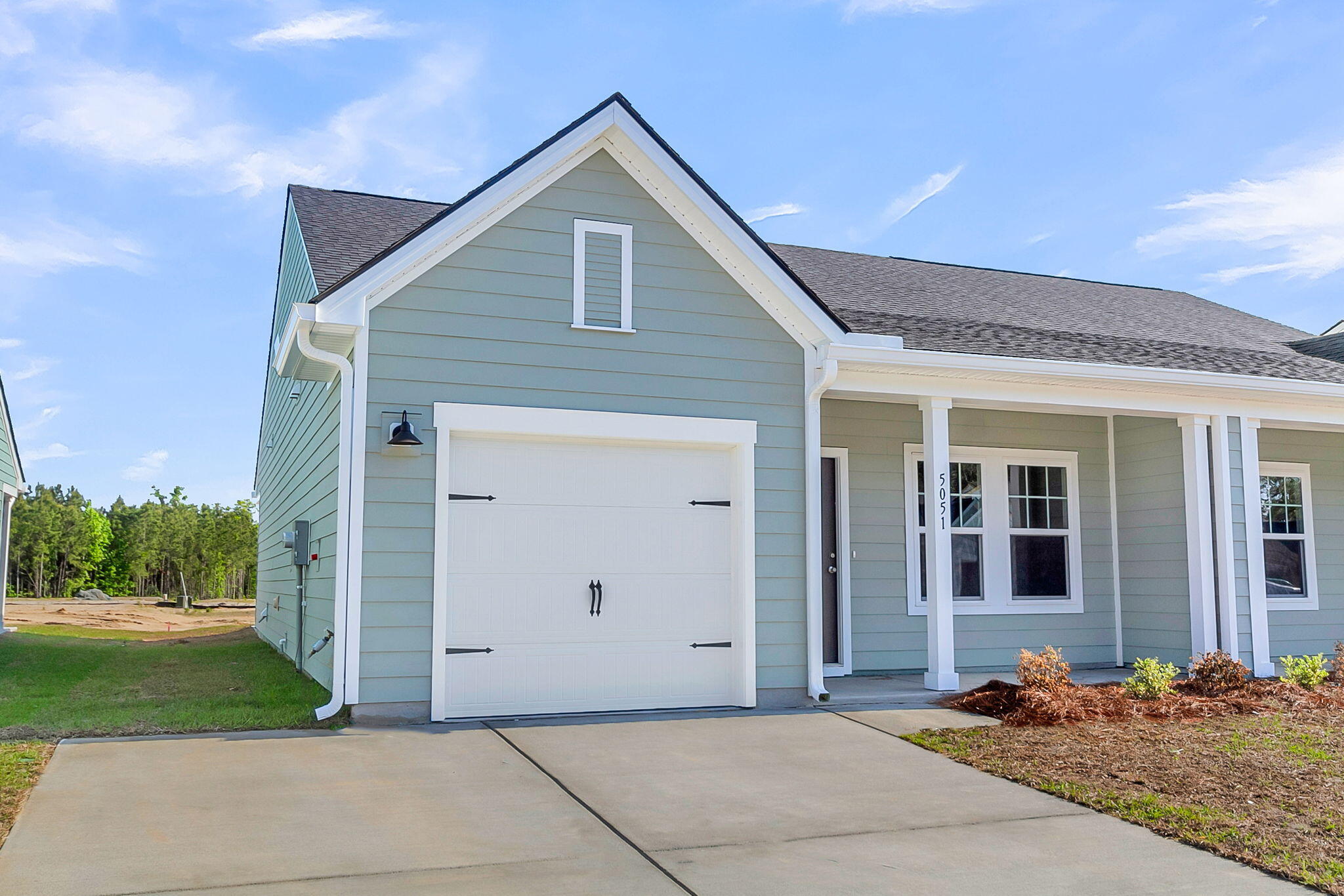 5085 Blackberry Lane