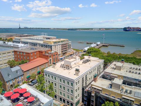 1 Vendue Range I Charleston SC 29401