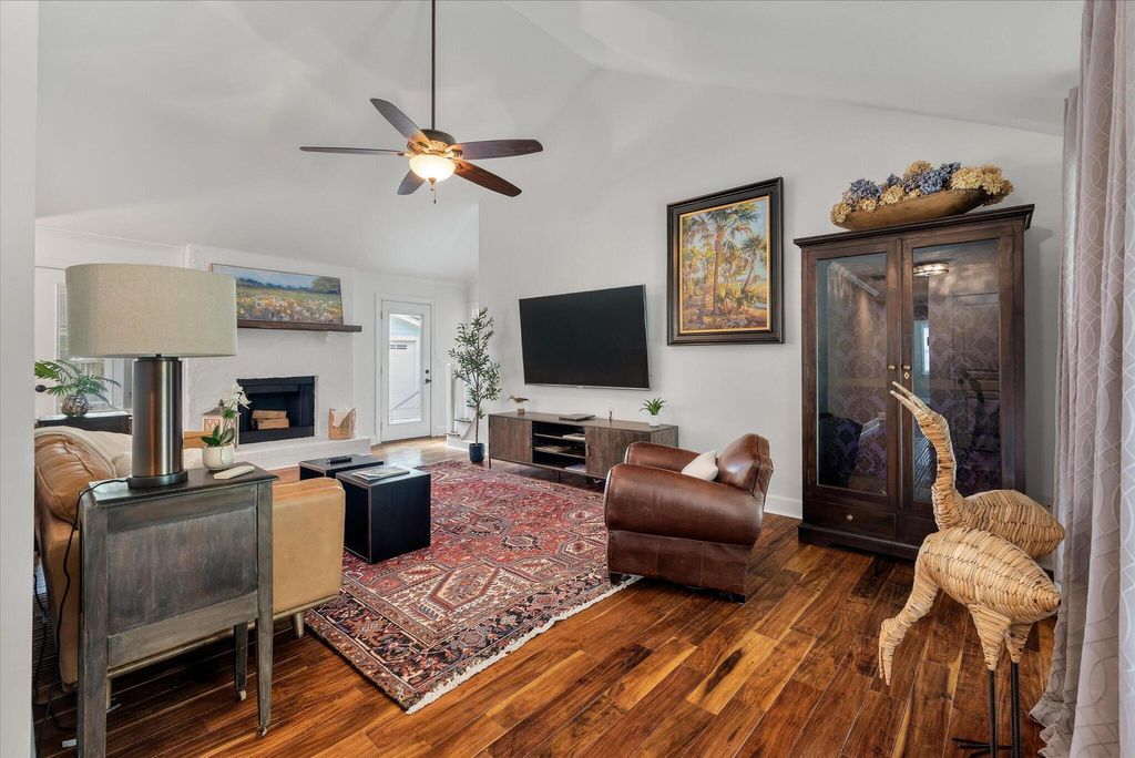 Photo of 1511 Wakendaw Road, Mount Pleasant, SC 29464 (MLS # 26013951)
