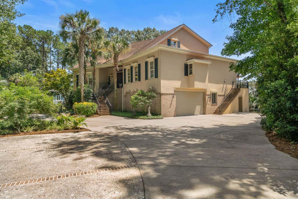 Photo of 5153 Old York Course, Hollywood, SC 29449 (MLS # 26020816)