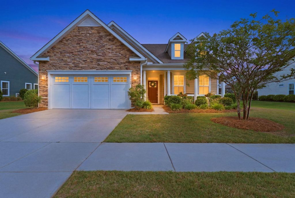Photo of 3069 Cross Vine Lane, Summerville, SC 29483 (MLS # 26014077)