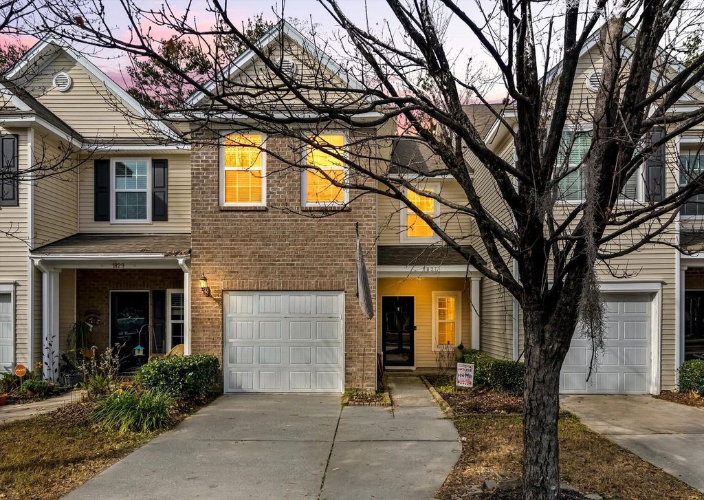 Photo of 1827 Heldsberg Drive, Charleston, SC 29414 (MLS # 26000649)