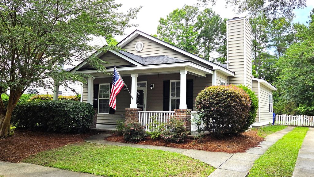 Photo of 1229 Laurel Park Trail, Mount Pleasant, SC 29466 (MLS # 26015862)