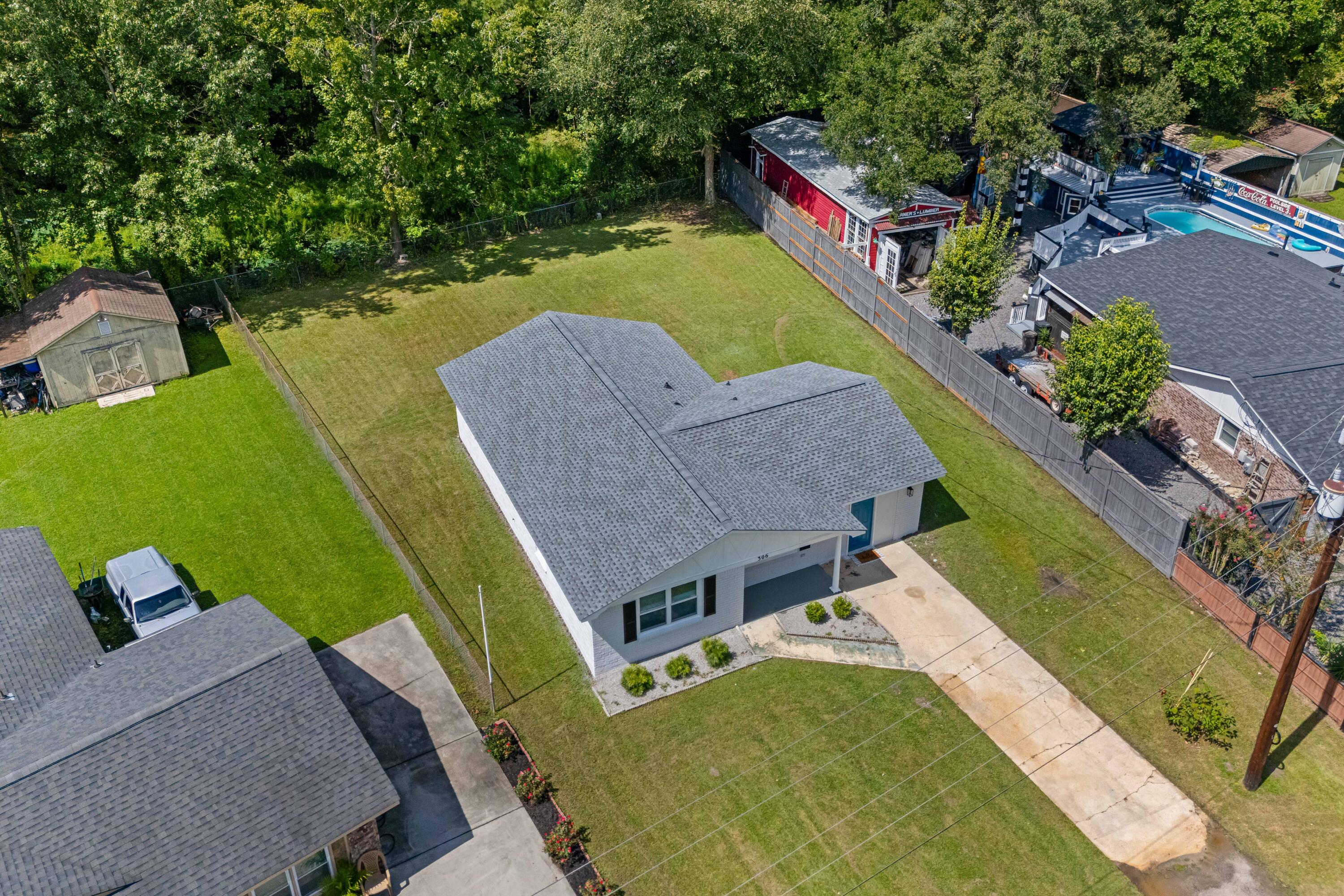 306 Sprucewood Drive