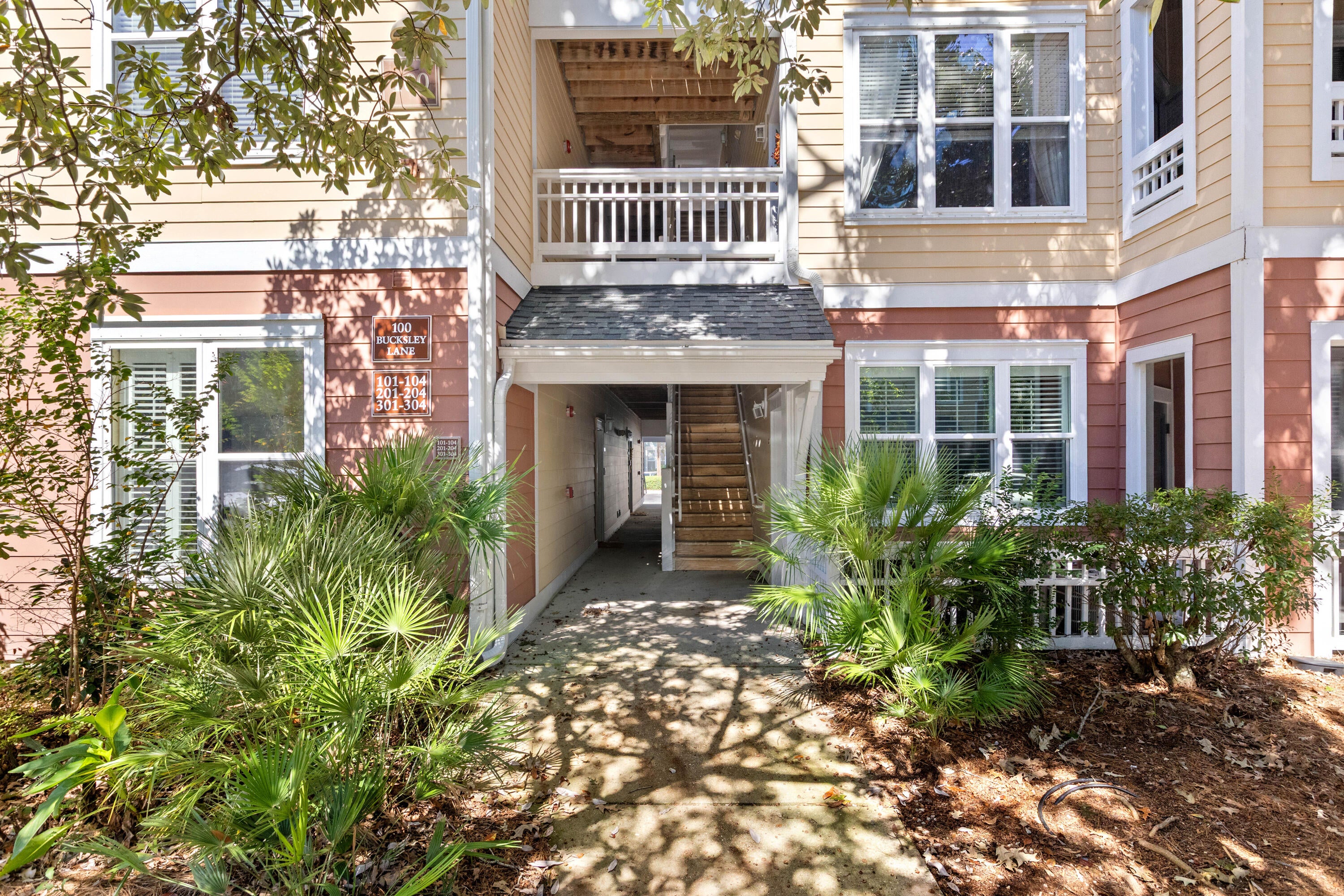 100 Bucksley Lane Unit 303