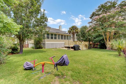 A home in Mount Pleasant