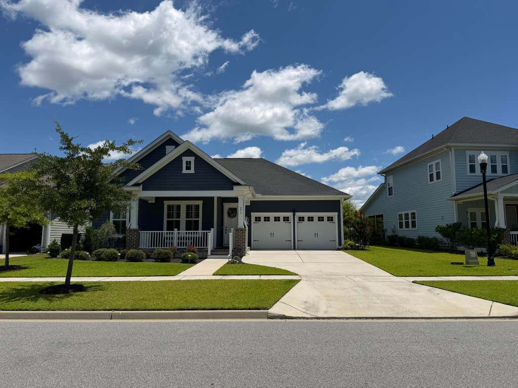 Photo of 896 Carnes Crossing, Summerville, SC 29486 (MLS # 26018170)