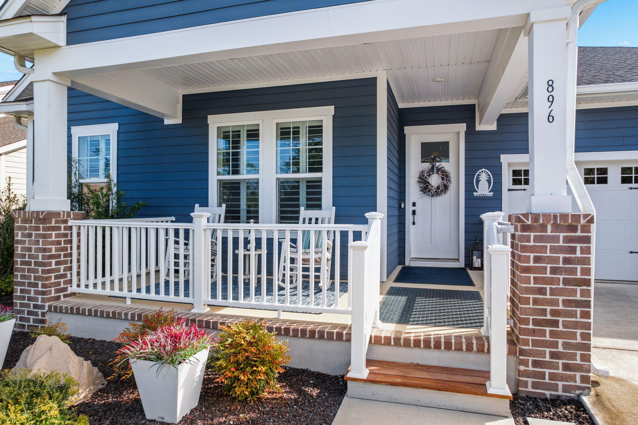 896 Carnes Crossing