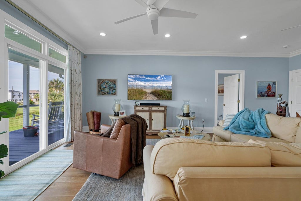 Photo of 8 Battery Park Road, Edisto Island, SC 29438 (MLS # 26016905)