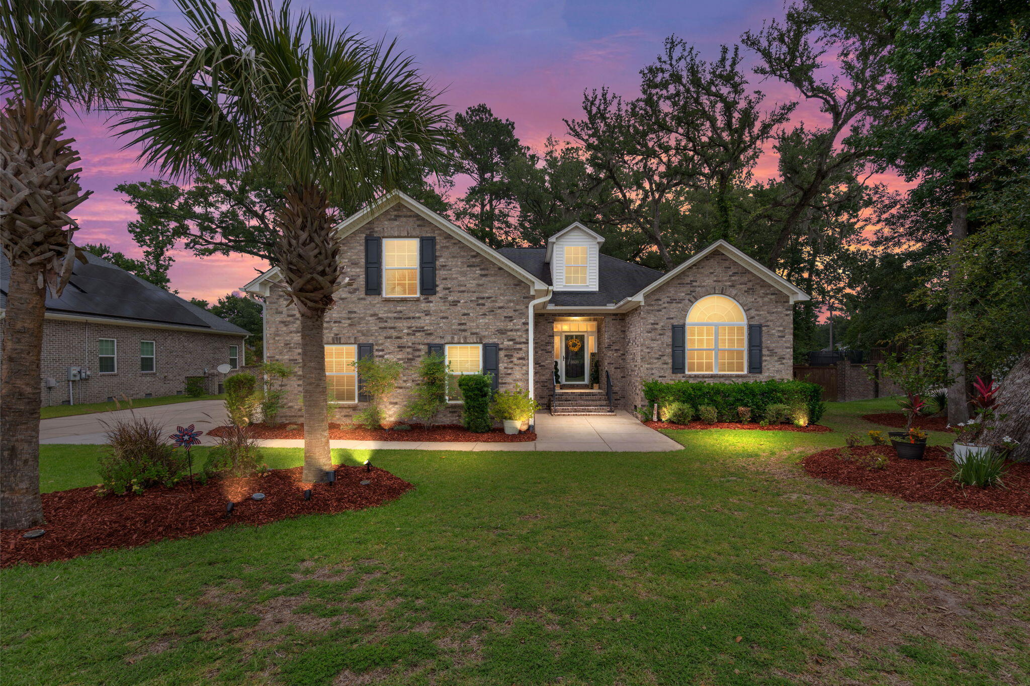 5528 Crescent View Drive