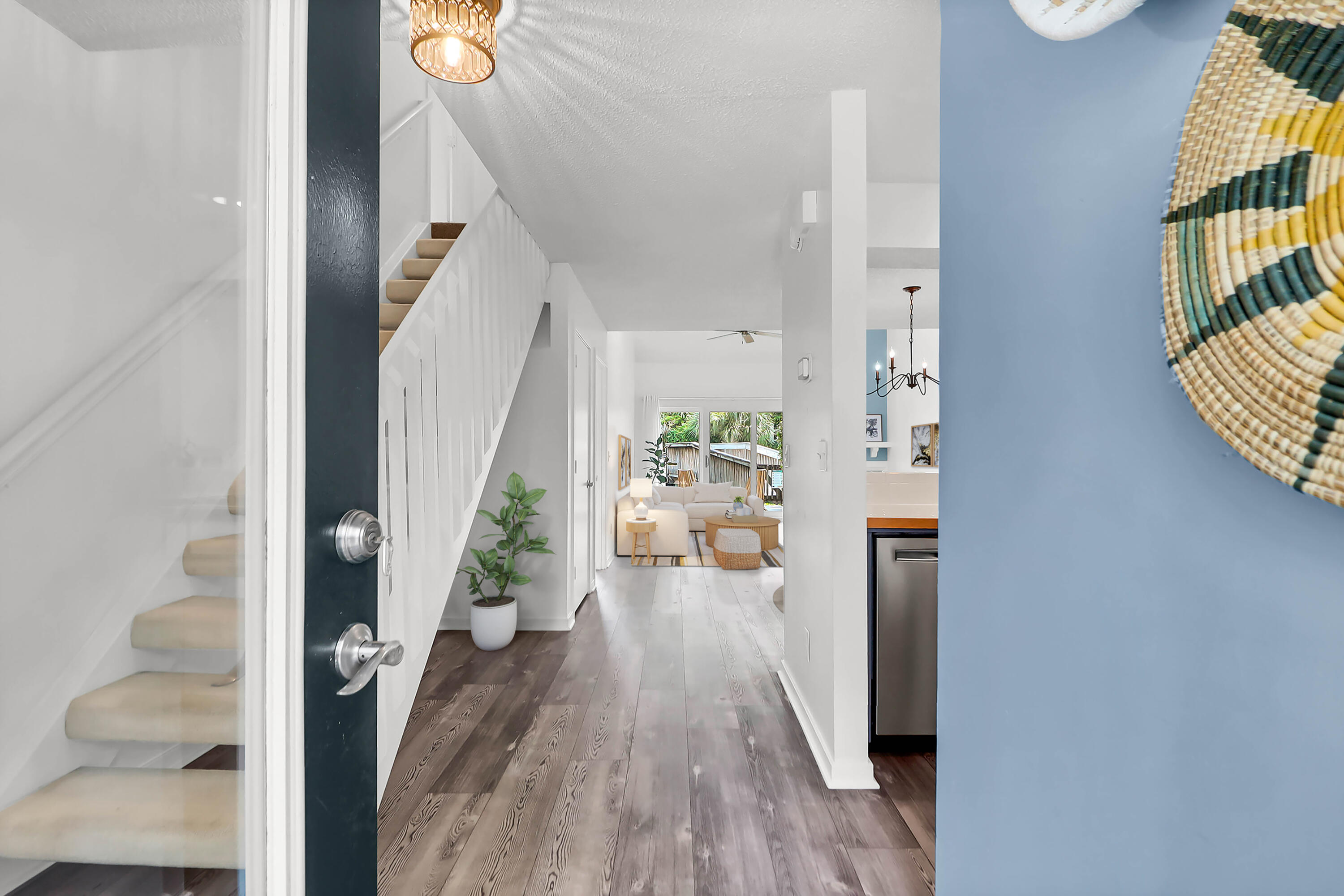 1136 Shadow Lake Circle