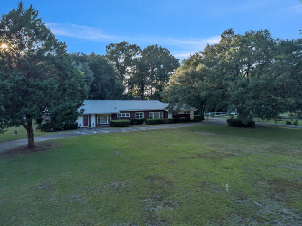 Photo of 1411 N Highway 15, Saint George, SC 29477 (MLS # 25032875)