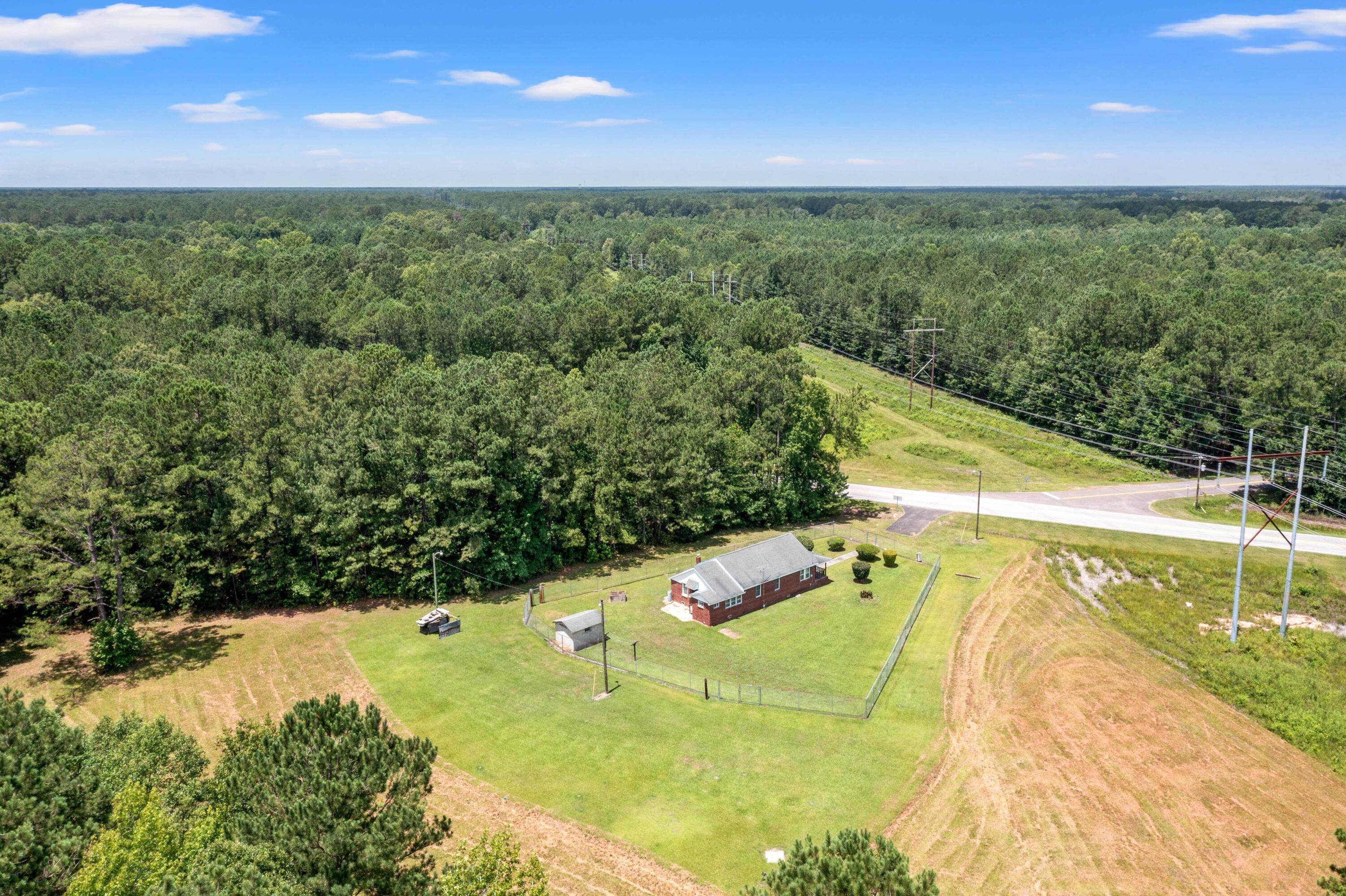 7548 Highway 41