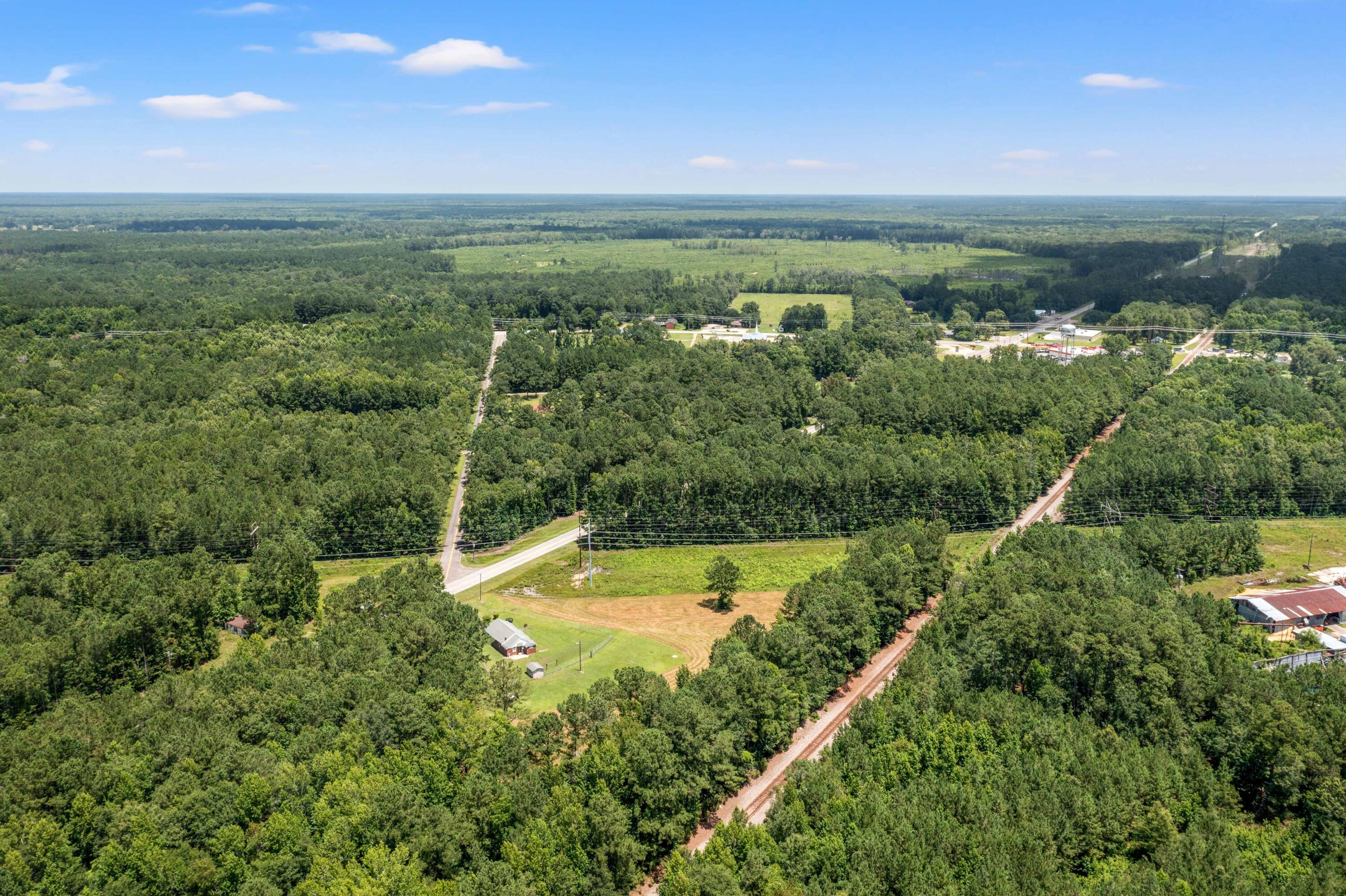 7548 Highway 41