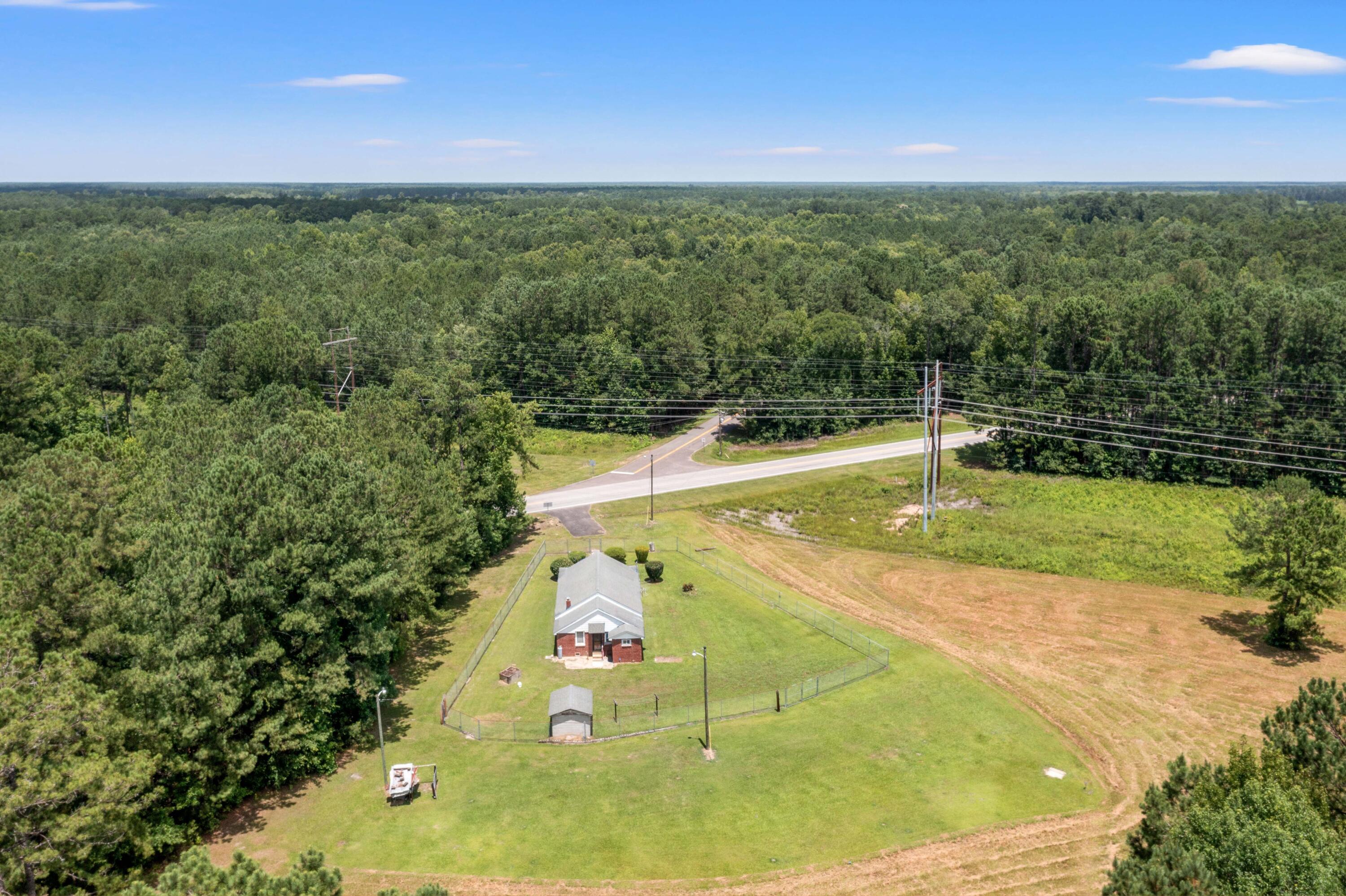 7548 Highway 41